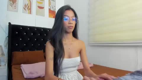 TINA online show from 09/25/25, 05:44