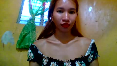 Snapshot of pinaybeauty_25 chatting on 01/22/25, 08:18 im jane online show from 01/22/25, 08:18