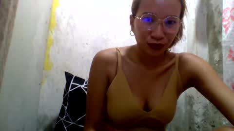Snapshot of pinaybeauty_25 chatting on 01/25/25, 05:51 im jane online show from 01/25/25, 05:51