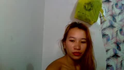 Snapshot of pinaybeauty_25 chatting on 02/24/25, 05:33 im jane online show from 02/24/25, 05:33