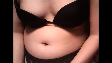 Snapshot of pinayhairyflower chatting on 06/09/26, 01:50 Nica online show from 06/09/26, 01:50