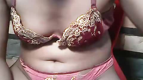 Snapshot of pinayhairyflower chatting on 06/15/26, 08:16 Nica online show from 06/15/26, 08:16