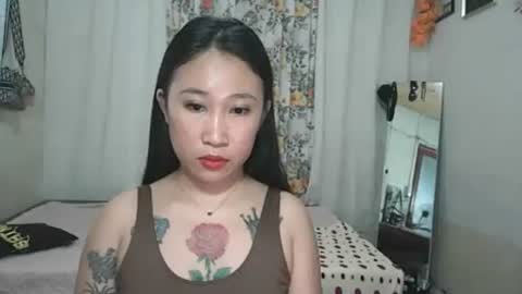 yumie  online show from 05/22/26, 07:59
