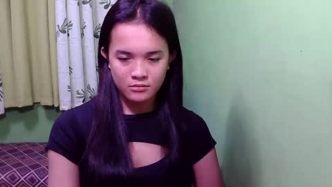 Snapshot of pinaymorena_rhowe chatting on 12/21/24, 12:42 pinaymorena_rhowe online show from 12/21/24, 12:42