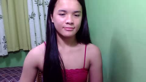 Snapshot of pinaymorena_rhowe chatting on 12/23/24, 10:55 pinaymorena_rhowe online show from 12/23/24, 10:55