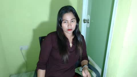 Snapshot of pinaysunday chatting on 02/14/25, 04:58 pinaysunday online show from 02/14/25, 04:58