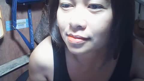 Snapshot of pinaysunday chatting on 11/08/25, 11:36 pinaysunday online show from 11/08/25, 11:36