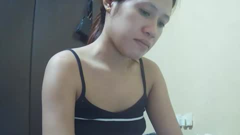 pinaysweet_couple online show from 01/13/26, 06:51