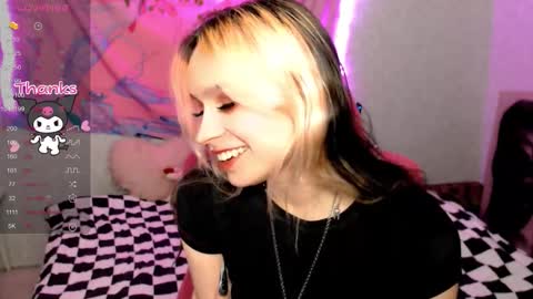 Snapshot of pineapple_dope chatting on 10/30/25, 09:04 Nancy online show from 10/30/25, 09:04