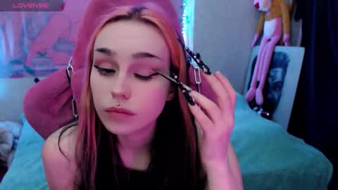 Nancy online show from 03/21/26, 09:51