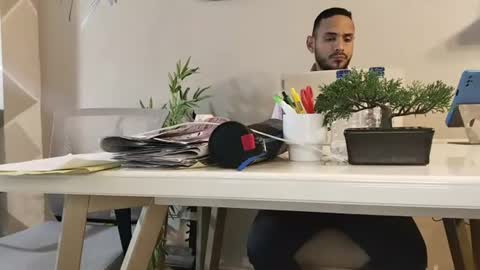 pineappleflipped online show from 06/24/26, 07:46