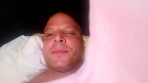 pineapplemarco online show from 03/18/26, 09:40