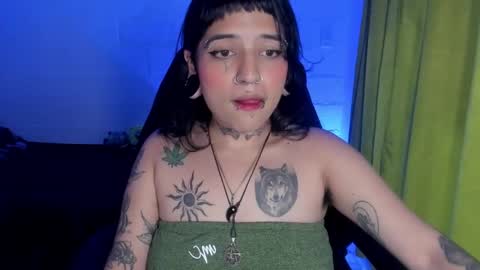 Snapshot of pink_dustt chatting on 02/20/25, 12:30 weedcandy ig y twitter xpink dustt online show from 02/20/25, 12:30