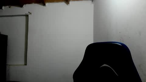 Snapshot of pink_dustt chatting on 11/10/25, 06:23 weedcandy ig y twitter xpink dustt online show from 11/10/25, 06:23