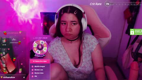 Snapshot of pink_girl0n chatting on 12/17/24, 12:11 Kitty online show from 12/17/24, 12:11