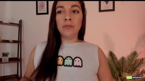 Snapshot of pink_kitten_ chatting on 12/15/25, 11:58 Eli online show from 12/15/25, 11:58