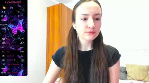 pink_soda33 online show from 05/25/26, 09:04