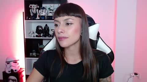 Snapshot of pinkcatlive chatting on 10/11/25, 11:47 Emily online show from 10/11/25, 11:47