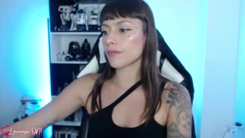 Snapshot of pinkcatlive chatting on 11/01/25, 08:44 Emily online show from 11/01/25, 08:44