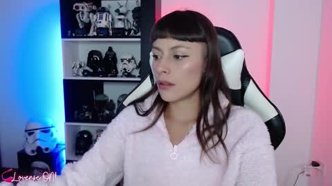 Snapshot of pinkcatlive chatting on 11/19/25, 09:26 Emily online show from 11/19/25, 09:26