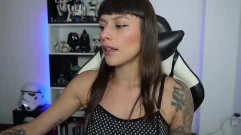 Emily online show from 02/03/26, 05:07