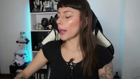 Emily online show from 07/29/26, 04:16