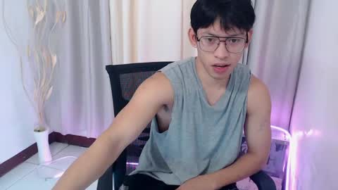 froi online show from 05/22/26, 01:57
