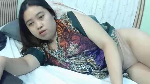 Hi  its me shine  online show from 02/13/26, 03:41