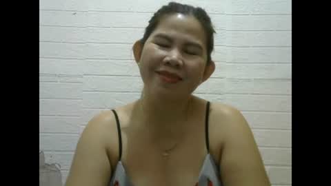 pinkishpusiemom18 online show from 03/12/25, 10:28