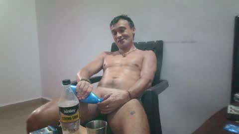 Snapshot of pinkjedi chatting on 05/27/26, 01:57 PinkJedi online show from 05/27/26, 01:57