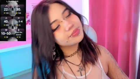 Snapshot of pinkk_demon chatting on 09/25/25, 01:59 PINKK online show from 09/25/25, 01:59