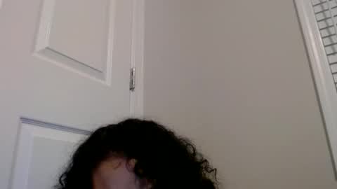 Snapshot of pinkmonae chatting on 12/30/24, 03:58 pinksugar online show from 12/30/24, 03:58