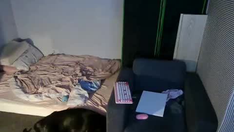 pinkwife97 online show from 11/20/25, 09:47