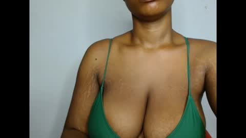 pinkxsugar online show from 02/17/26, 04:35