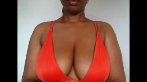 Snapshot of pinkxsugar chatting on 06/09/26, 10:49 pinkxsugar online show from 06/09/26, 10:49
