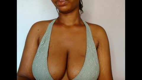 Snapshot of pinkxsugar chatting on 07/20/26, 02:08 pinkxsugar online show from 07/20/26, 02:08