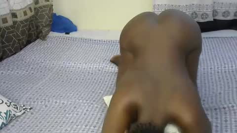 Snapshot of pinky_ebony1 chatting on 09/22/25, 01:46 pinky online show from 09/22/25, 01:46