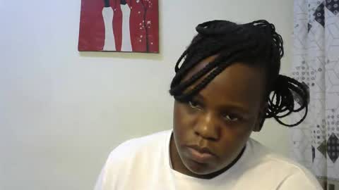 Snapshot of pinky_ebony1 chatting on 10/21/25, 08:42 pinky online show from 10/21/25, 08:42