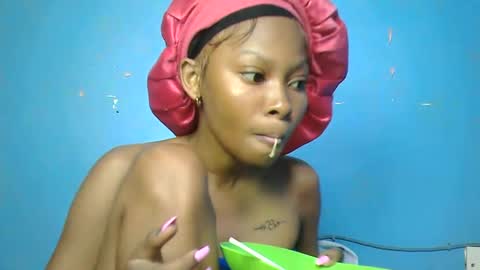 pinky_lov online show from 10/16/25, 06:09