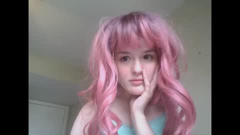 Snapshot of pinkykittykat chatting on 04/13/26, 05:51 pinkykittykat online show from 04/13/26, 05:51