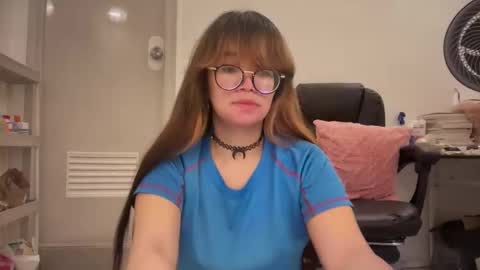 Rose online show from 05/10/26, 12:27