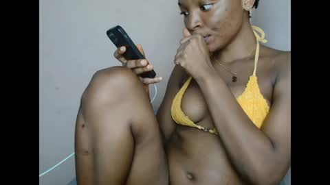 pinkyxxpussy online show from 02/17/26, 03:47