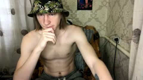 Snapshot of pinochetti chatting on 06/16/26, 12:30 Incubus online show from 06/16/26, 12:30