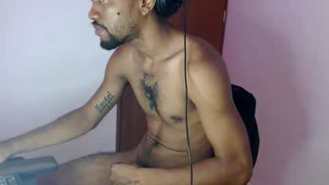 pinocho__ online show from 02/05/26, 03:27