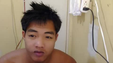 Snapshot of pinoy_brix chatting on 06/13/26, 04:49 pinoy_brix online show from 06/13/26, 04:49