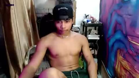 Snapshot of pinoy_fuckboy69 chatting on 05/29/26, 06:17 pinoy_fuckboy69 online show from 05/29/26, 06:17