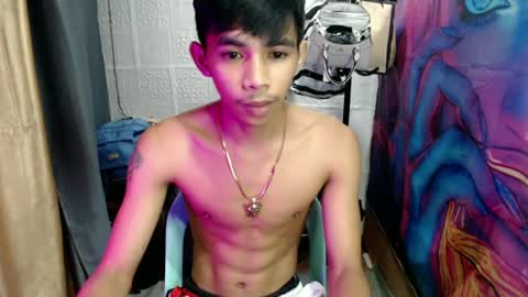 Snapshot of pinoy_oyd69 chatting on 06/24/26, 03:55 pinoy_oyd69 online show from 06/24/26, 03:55