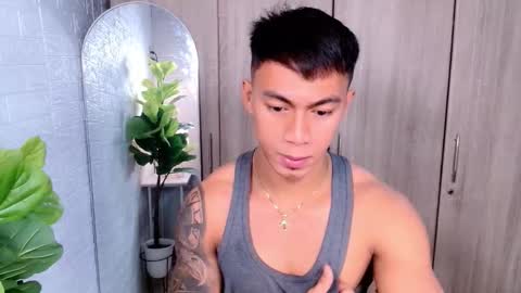 ethan online show from 10/20/25, 02:45