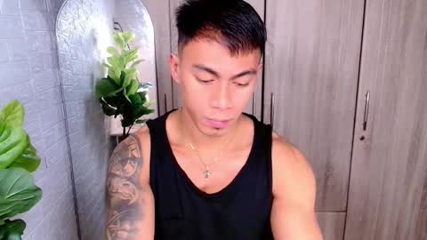 ethan online show from 10/22/25, 02:56