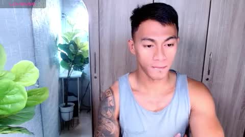 Snapshot of pinoymilker chatting on 03/01/26, 02:30 ethan online show from 03/01/26, 02:30